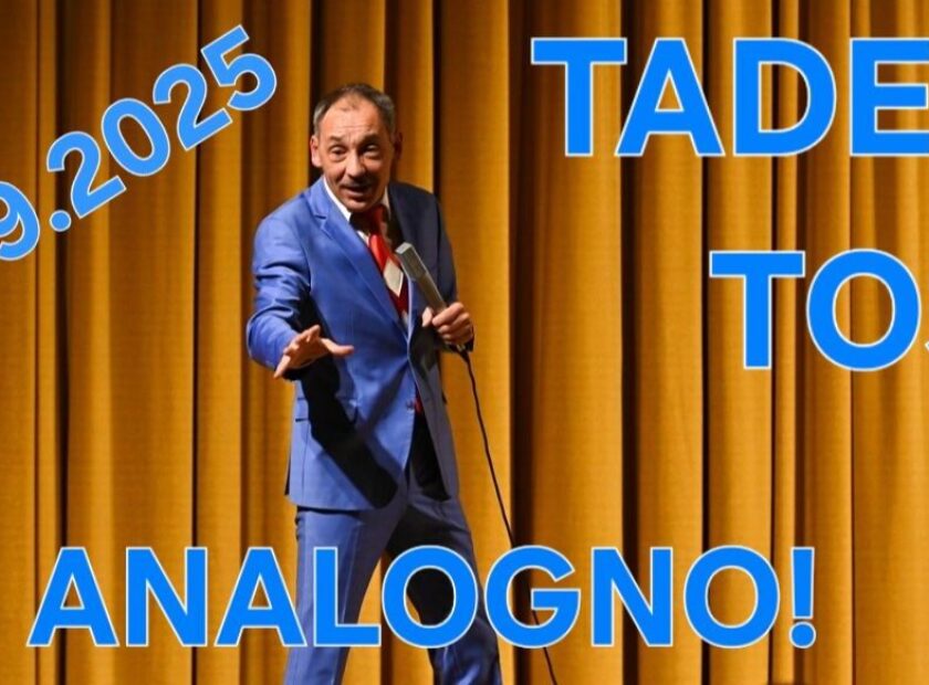 Stand up Tadej Toš Analogno